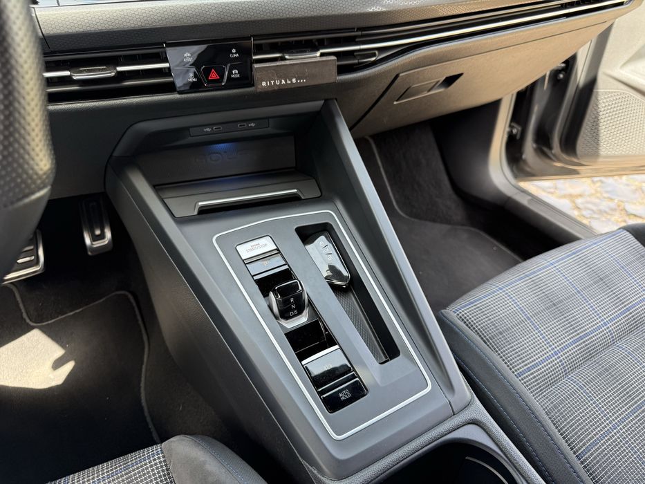 Golf 8 GTE Híbrido Plug-in *Iva dedutível