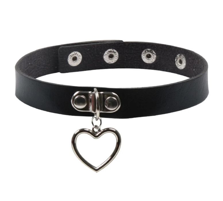 Кожаный чокер на шею ошейник с шипами