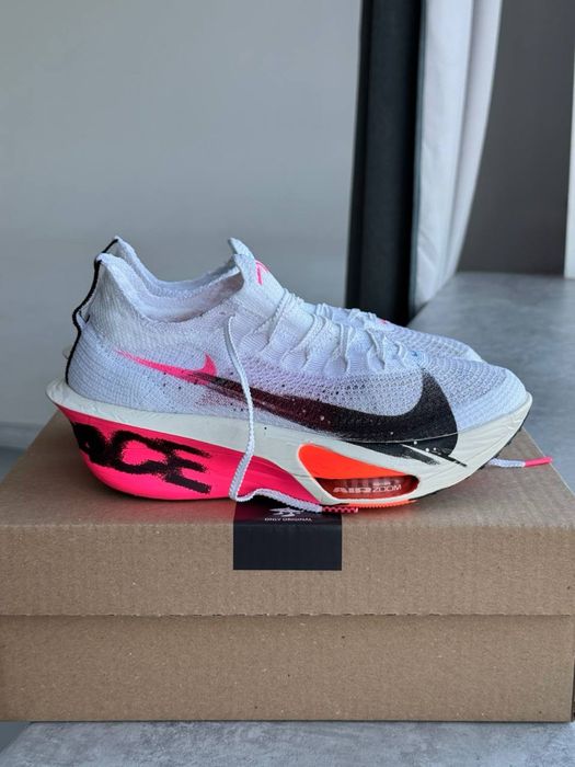 Оригинал Nike Air Zoom Alphafly Next% 3 Pick Up The Pace (IM6673 100) оригінальні чоловічі кросівки для бігу найк альфафлай