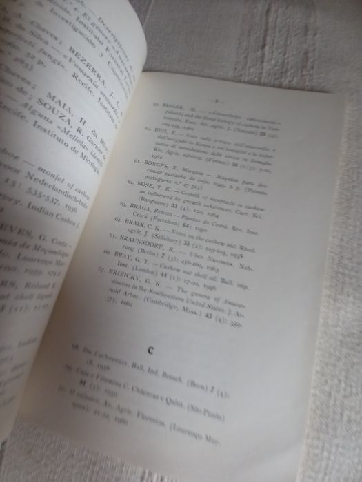 Moçambique Contribuição para uma Bibliografia do Caju