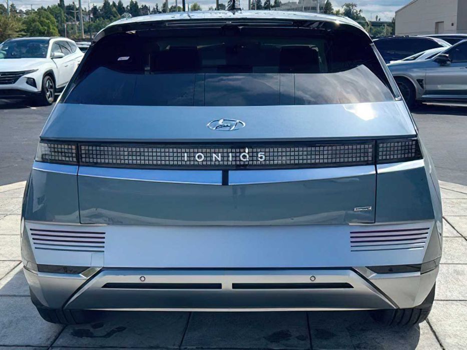 Hyundai Ioniq 5 Limited      2024