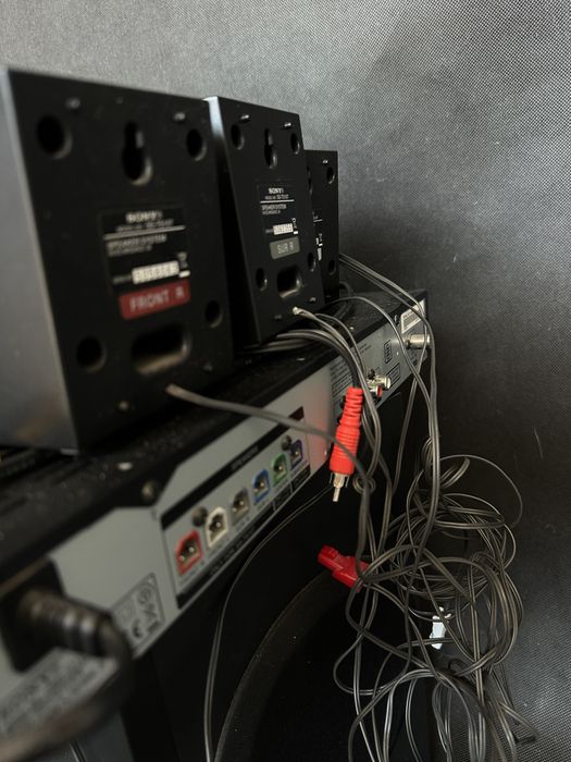 Kino domowe sony HBD-TZ135