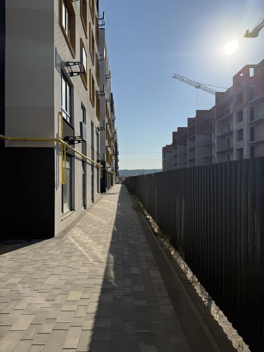 Склад, фасадне комерційне приміщення, 40 метрів, ЖК Молодість