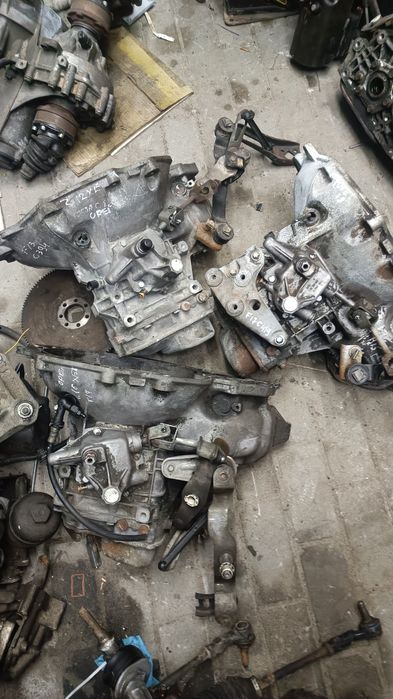 КПП opel zafira vectra corsa omega meriva astra  f17 f13