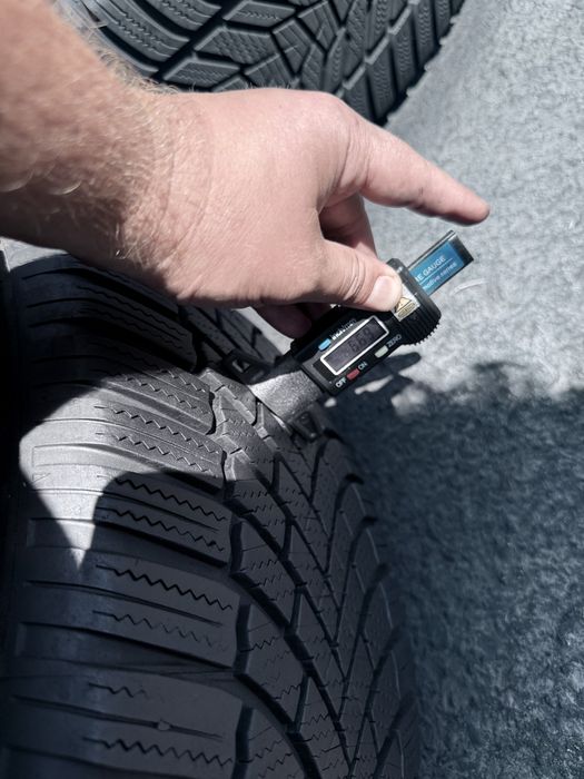 235 55 18 Bridgestone Blizzak LM005 90% 2024 Шини Зима