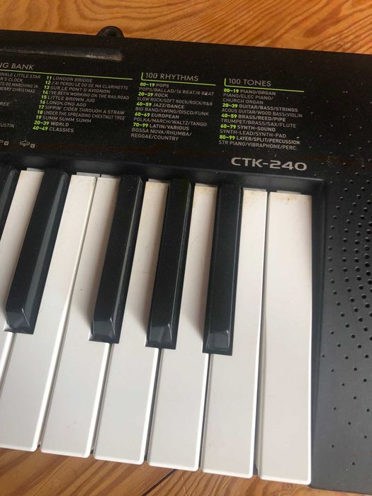 Teclado Casio CTK-240