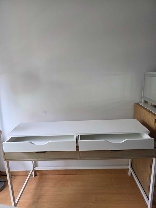 EKBY Alex Ikea branco