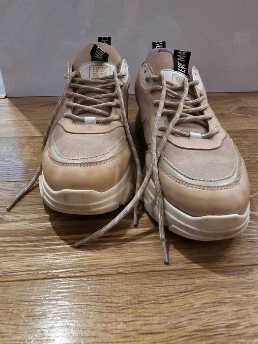 149. Sneakersy niskie beżowe Steve Madden rozm. 42