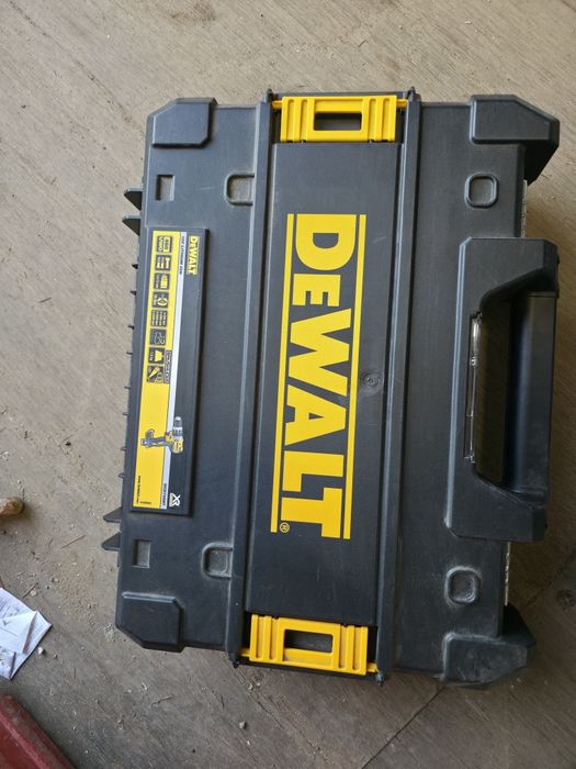 Walizka Dewalt wkretarka