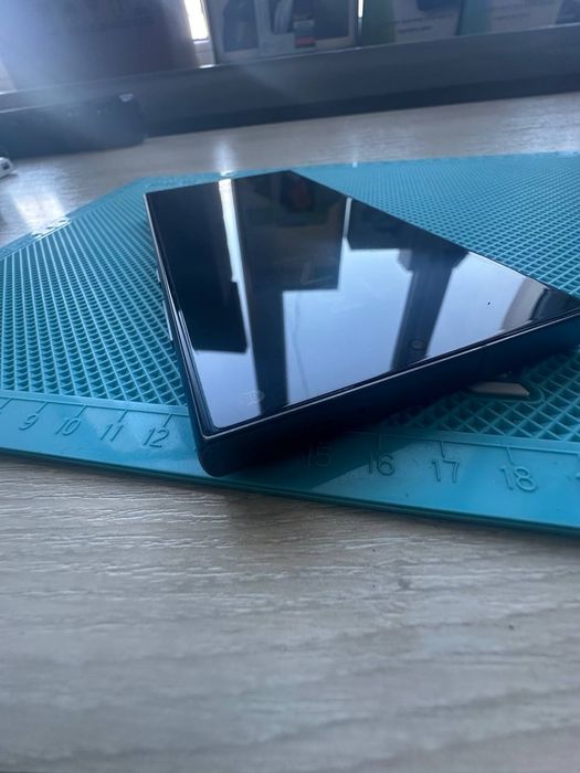 Samsung Galaxy S24 Ultra 12/256GB – ІДЕАЛ Повний комплект | Як новий