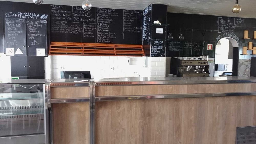 Snack Bar / Restaurante para Alugar — Pronto a Abrir | Vialonga