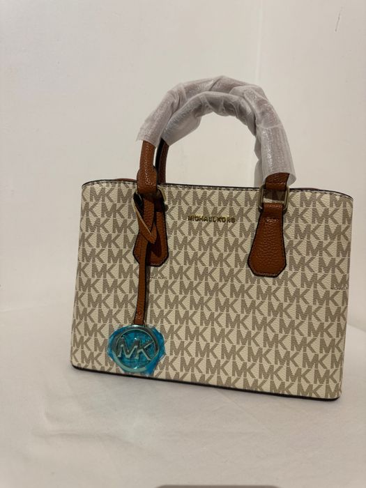 Bolsas de marcas coach, michael kors, lv