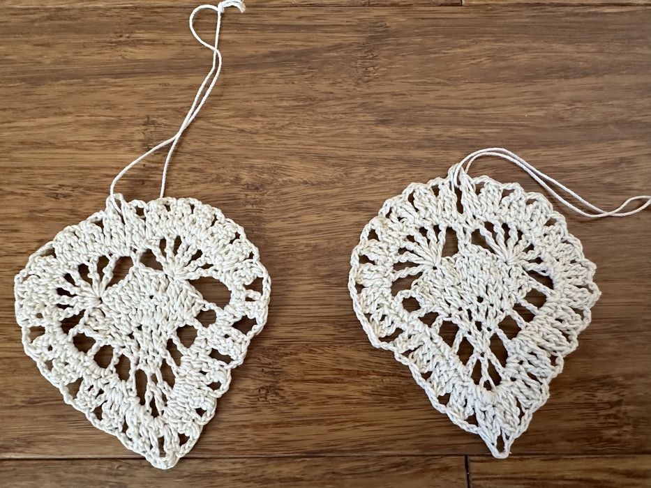 Zestaw ozdób ręcznie wykonanych