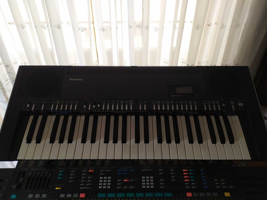 Orgãos Yamaha e Technics64550439650178122
