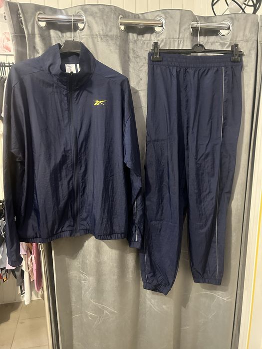 Dres Reebok komplet nowy rozm M