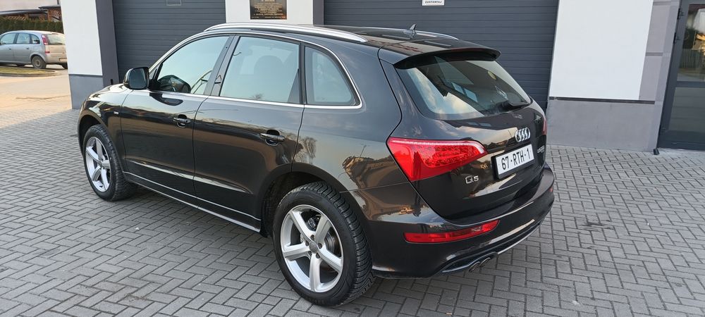 Sprzedam bardzo ładne Audi Q5 2.0 TDI Quattro S Line 129 tys km