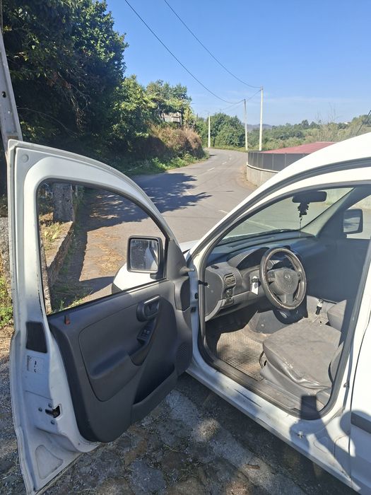 Opel combo 1.3 cdti 2004