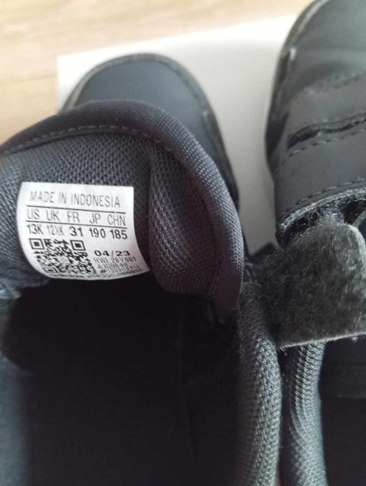 Sprzedam chłopięce buty Adidas