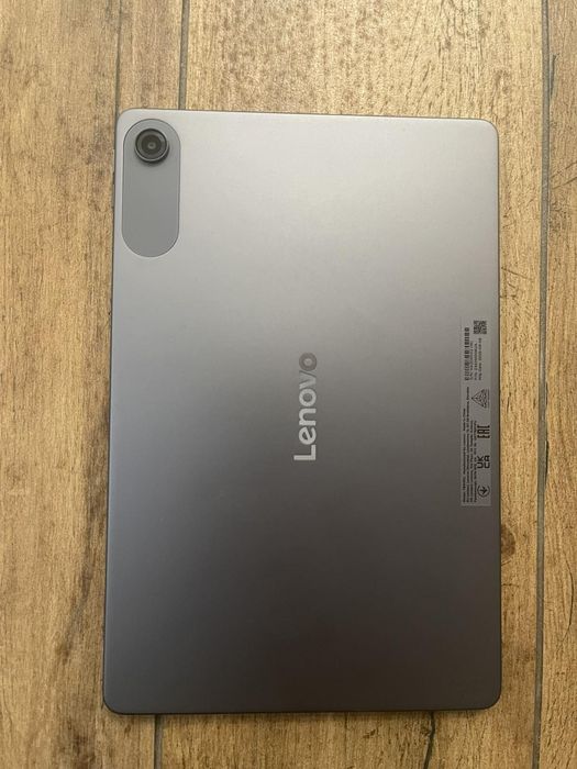Планшет Lenovo Tab