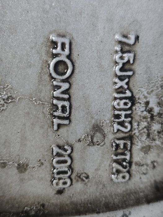 Alufelgi Audi 19” z oponami 255/40 R19 – komplet