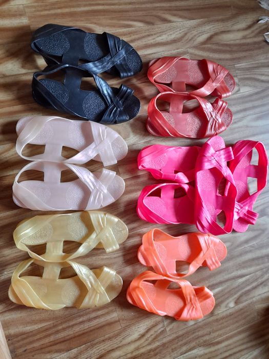 Letnie obuwie silikonowe dl 23cm-10zl para