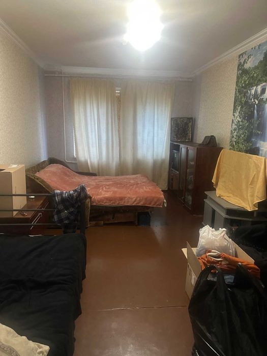 Продам 3 х комнатную квартиру расположенную на 2 этаже