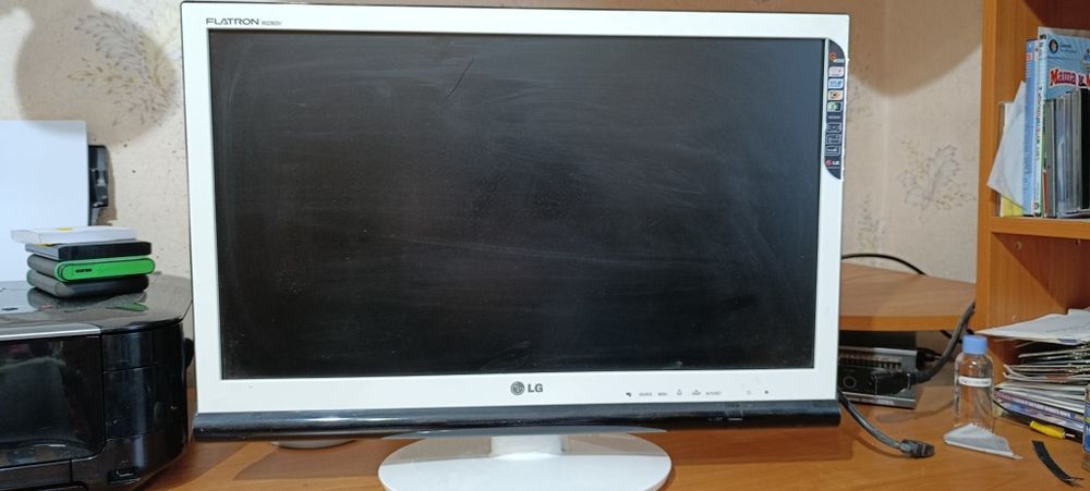 Монітор LG Flatron W2363V-WF