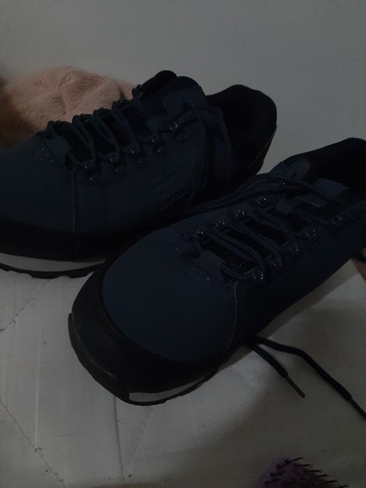 Czarne buty męskie Vty