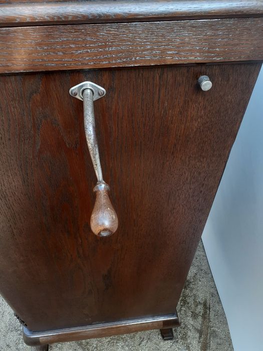 Patefon gramofon
