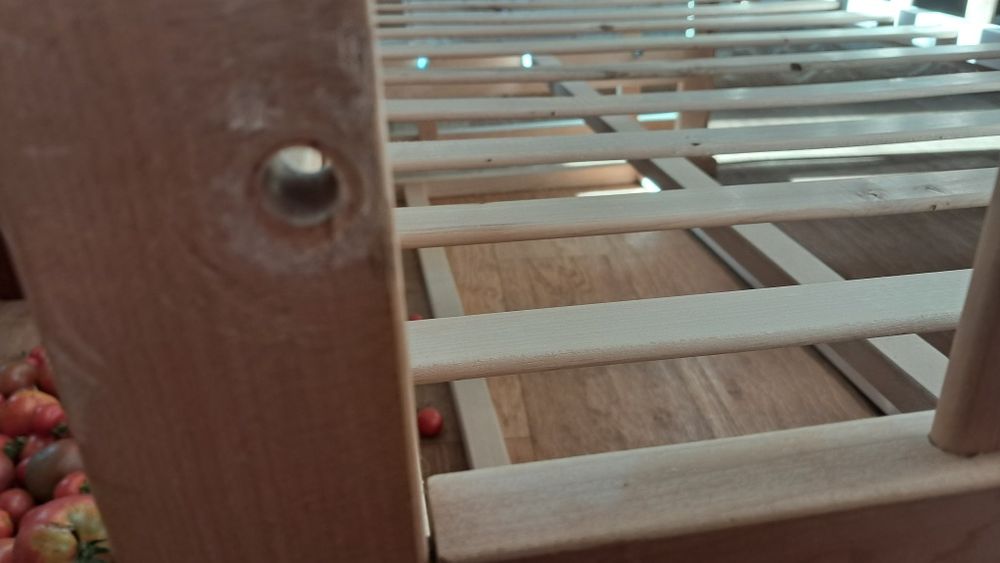 Дитяче ліжечко з матрасом