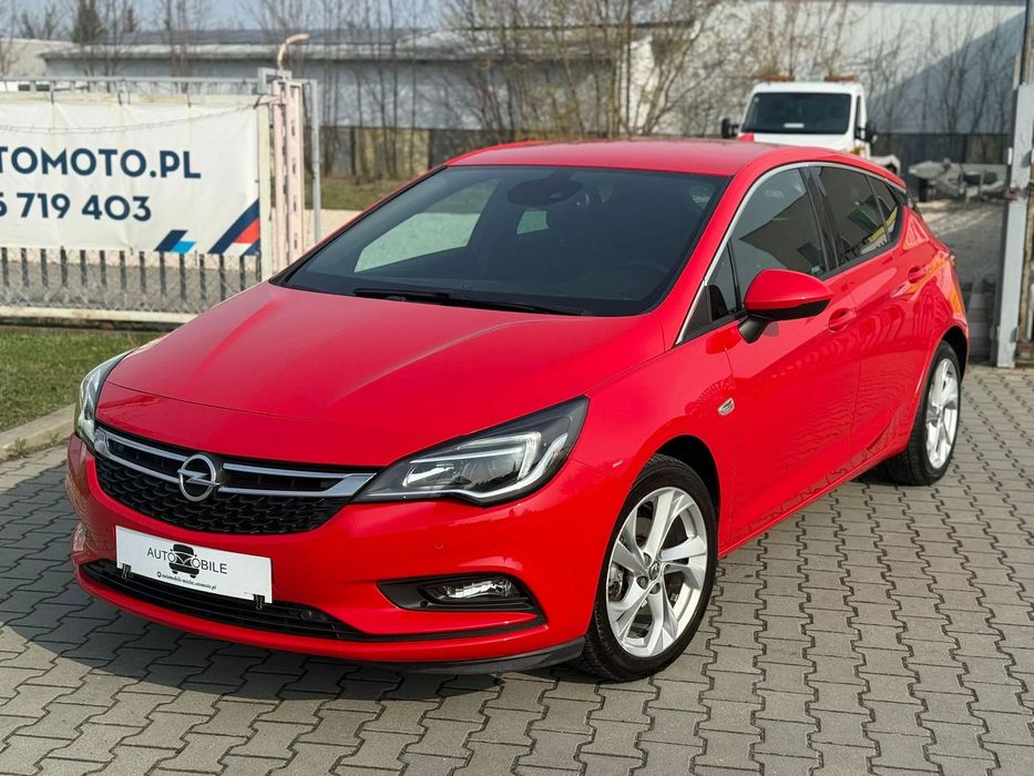 Opel Astra 1.4 TURBO 150KM W Perfekcyjnej Kondycji I Najszybszym Kolorze