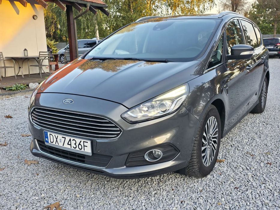 Ford S-Max