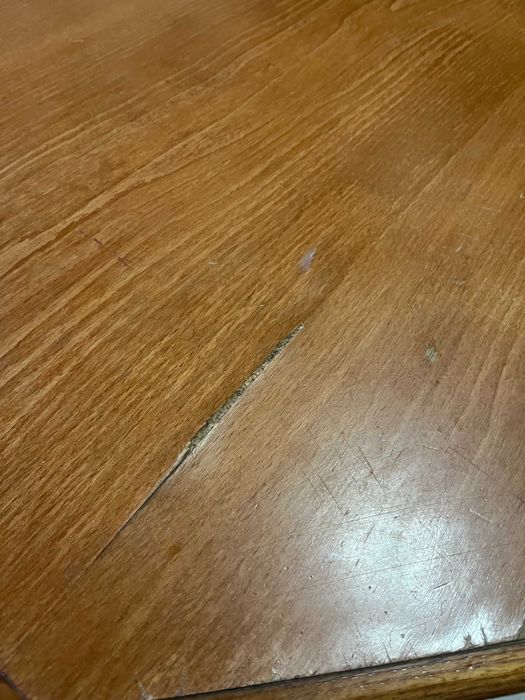 Mesa de Jantar castanha