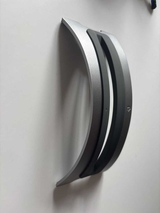 BookArc for MacBook Pro (Space Gray)