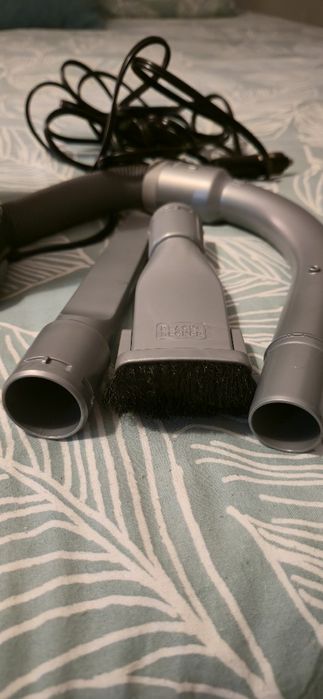 Aspirador de carro Black Decker como novo.