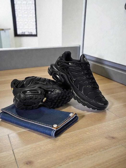 БЕЗ ПЕРЕДОПЛАТИ‼️ Nike Air Max Plus Triple Найк Аир Макс ТН