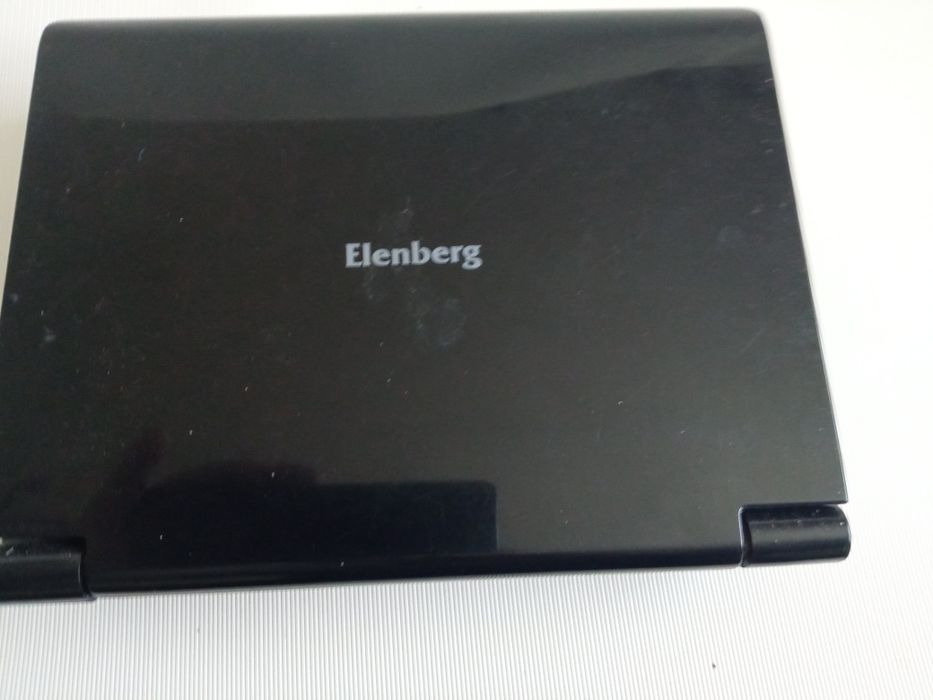 Проигриватель Elenberg