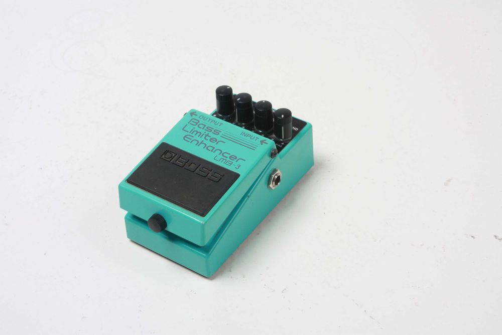 Ремонт гитарных педалей эффектов