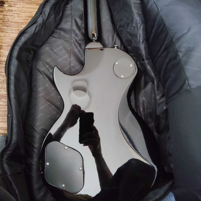 Gitara VGS Eruption Select