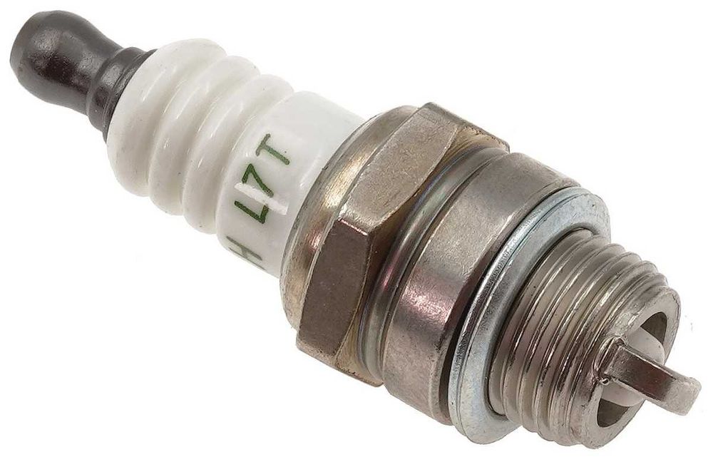 Свеча зажигания TORCH L7T бензопилы оригинал, заж273