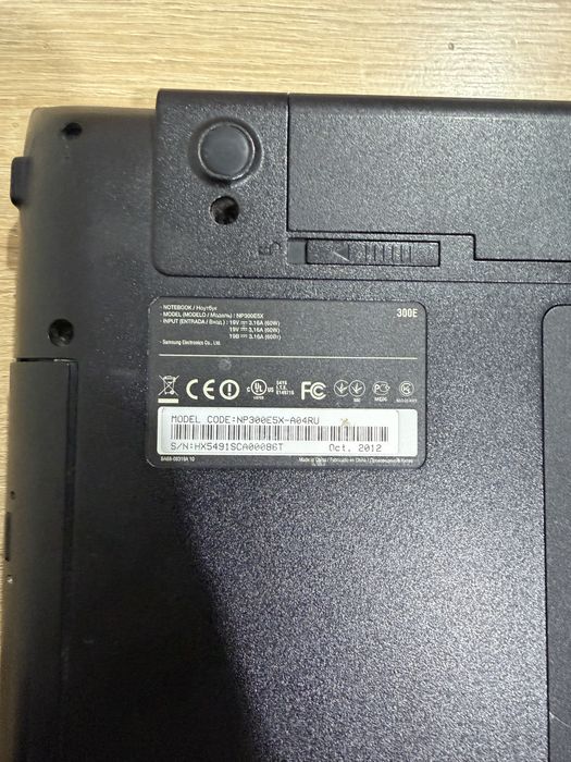 Ноутбук Samsung NP300E5X-A04RU, 15.6″
