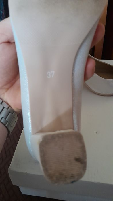 Czółenka buty na słupku