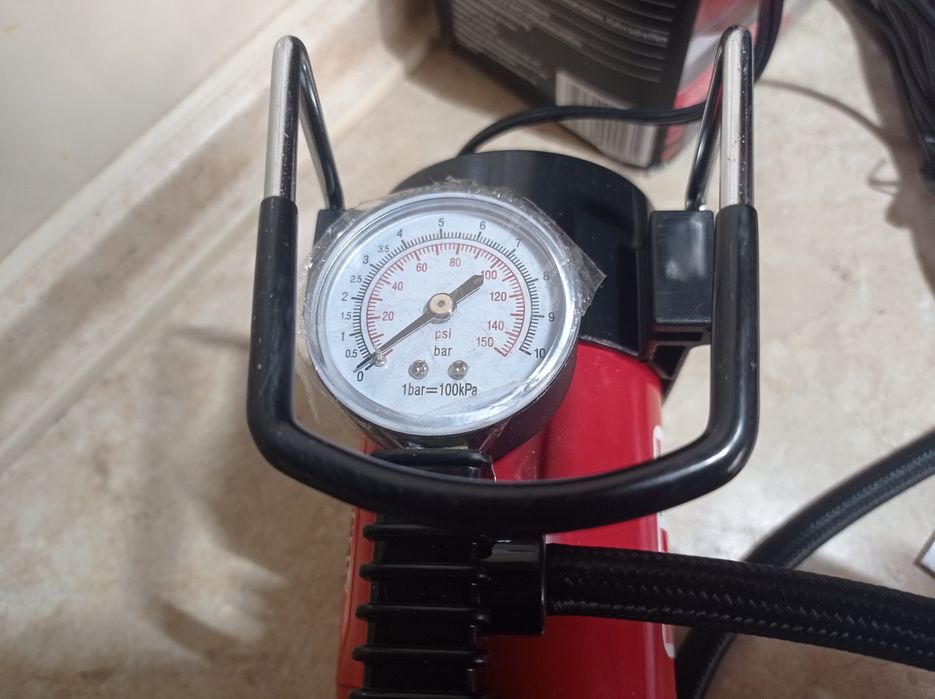 Компресор автомобільний Ultimate Speed