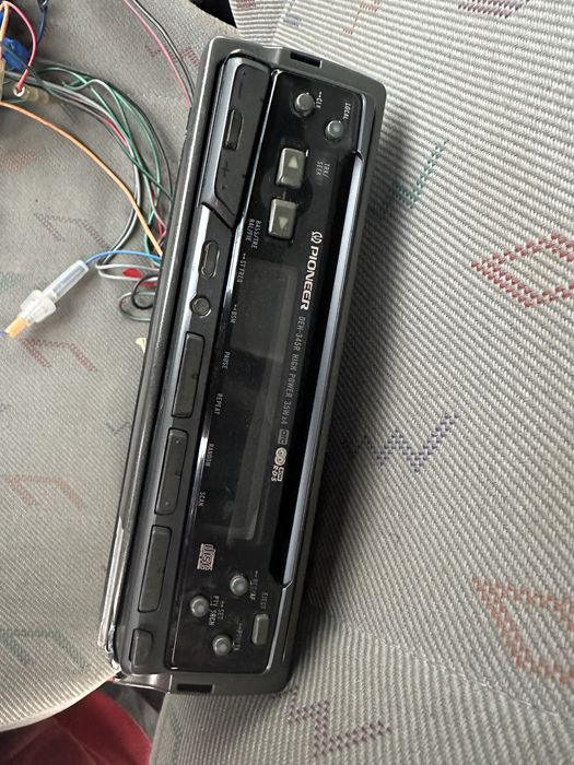 Radio samochodowe pioneer DEH-345R