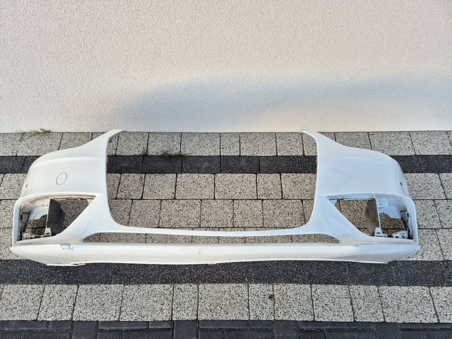 Audi A4 B8 Lift 8K 8K0 zderzak przedni przod orginal ładny