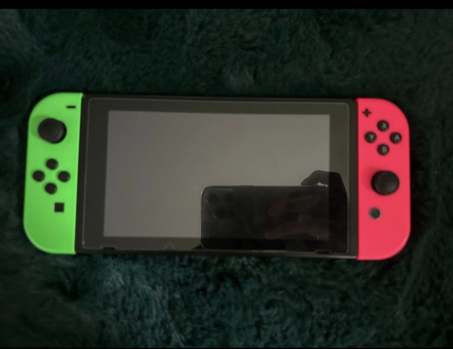 Nintendo Switch + dodatki