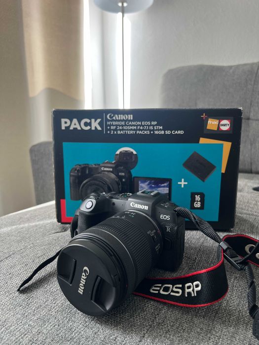 Camera Canon EOS RP + RF 24-105mm F4-7.1 + Adaptador EF-EOS R