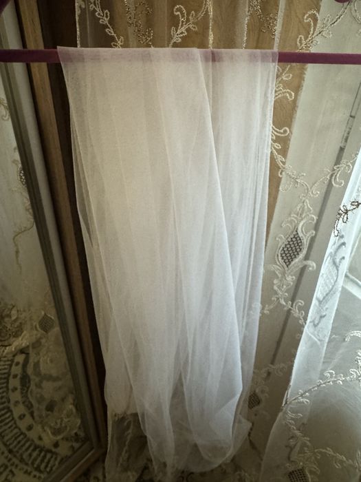 Фата свадебная весільна фота 1,50х1,50 белая