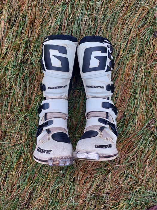 Мотоботи крос єндуро Gaerne Leat Alpinestars TCX Sidi Tech Fox Oneal