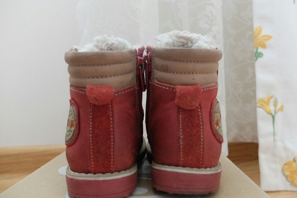 Buty kozaki,trzewiki,trapery Lasocki.rozm 22.
